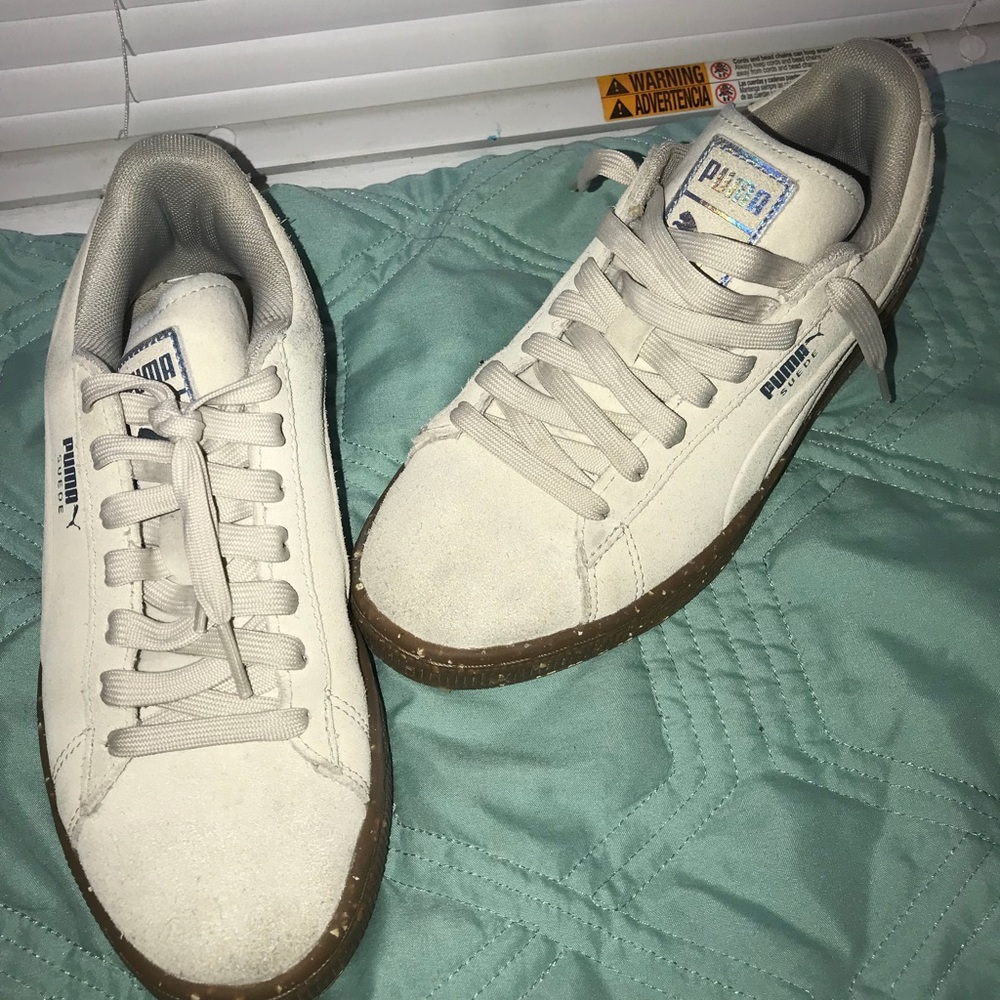 Puma Suede Sneakers